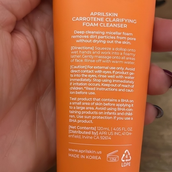 AprilSkin Carrotene Clarifying Foam Cleanser New - Picture 3 of 7